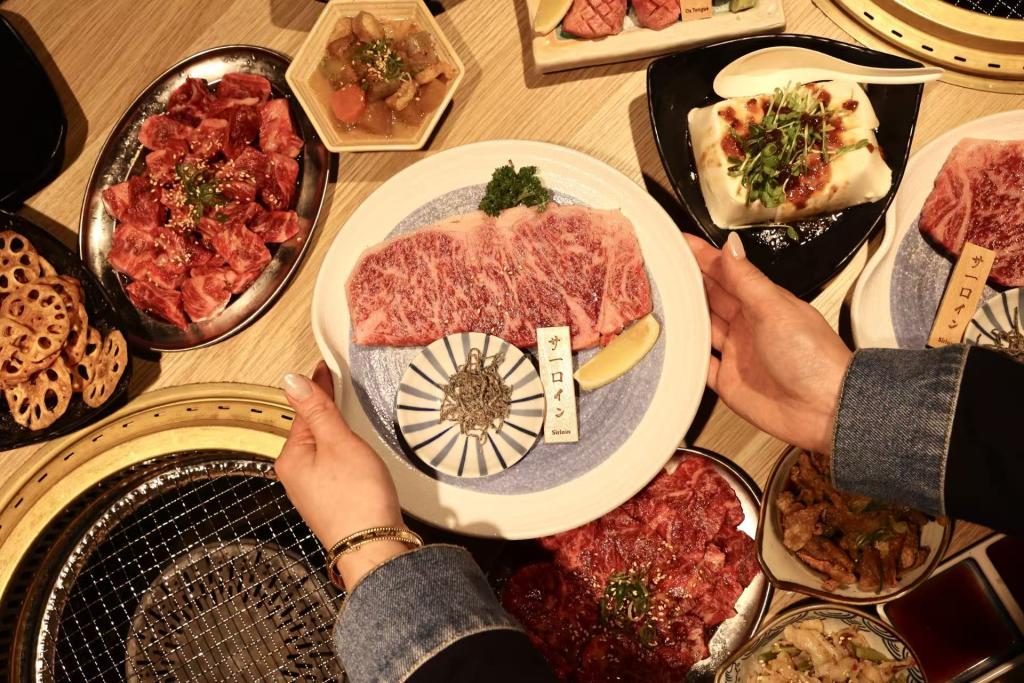 Wagyu BBQ Platter - sliced short rib, meat & neck chain