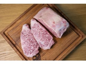 Suzuki Australian Wagyu Sirloin Steak MBS9+ 