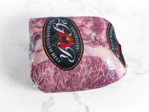 2GR Full Blood Wagyu Chuck Tail Flap MBS9+