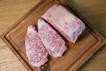 Suzuki Australian Wagyu Sirloin Steak MBS9+ 